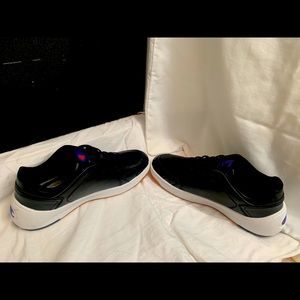 Women’s champions shoes